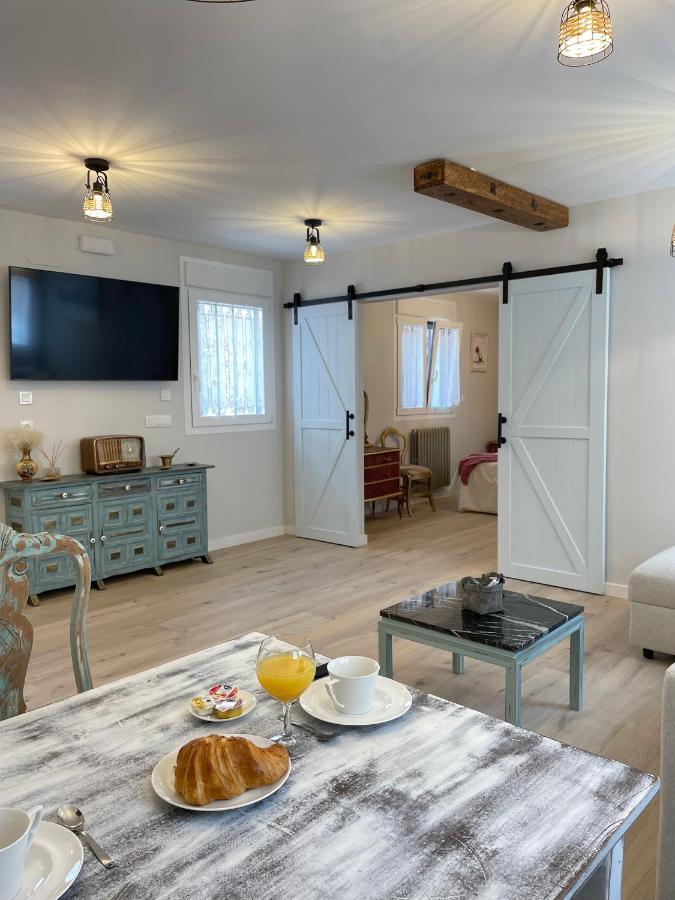 Apartamentos La Somera Alhama de Aragón Екстериор снимка