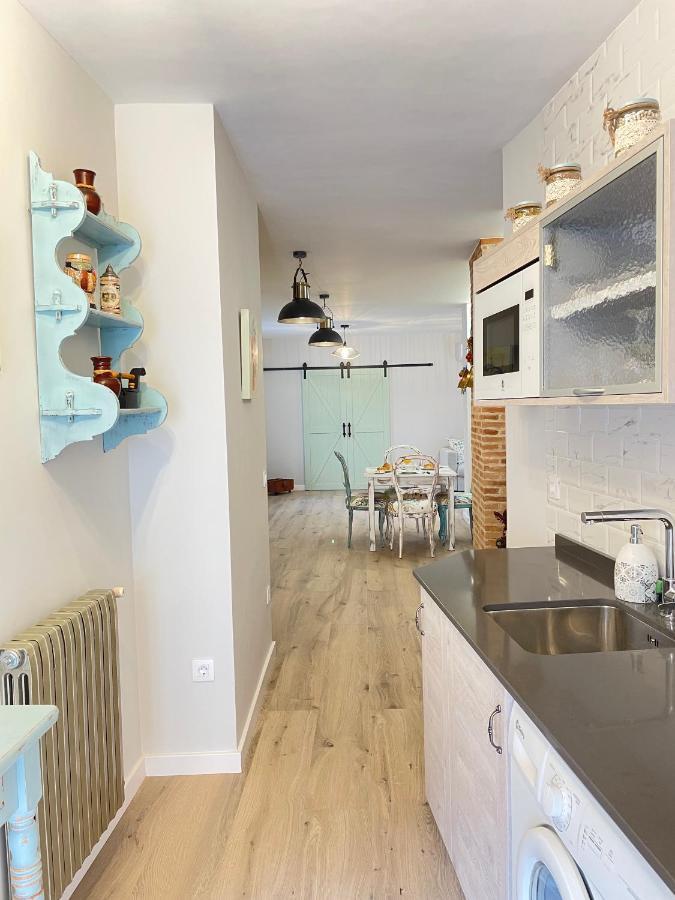 Apartamentos La Somera Alhama de Aragón Екстериор снимка