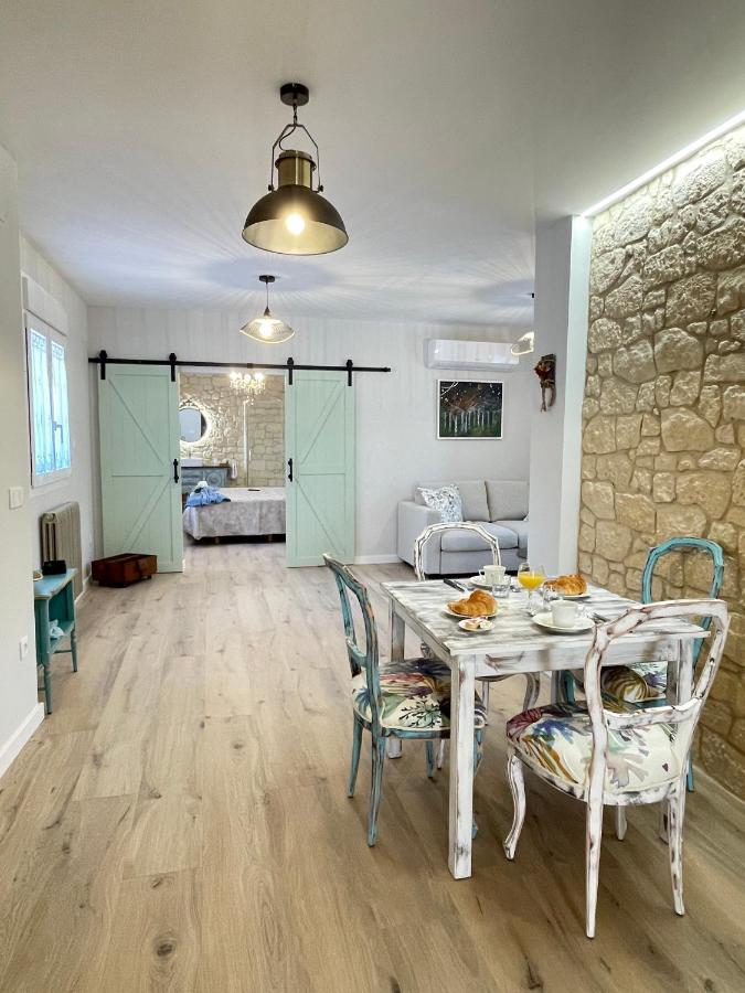 Apartamentos La Somera Alhama de Aragón Екстериор снимка